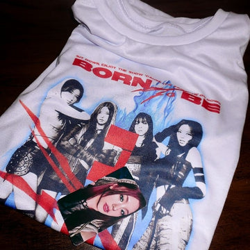 Camiseta Unissex ITZY Born To Be Kpop Young And Wild 100% Algodão